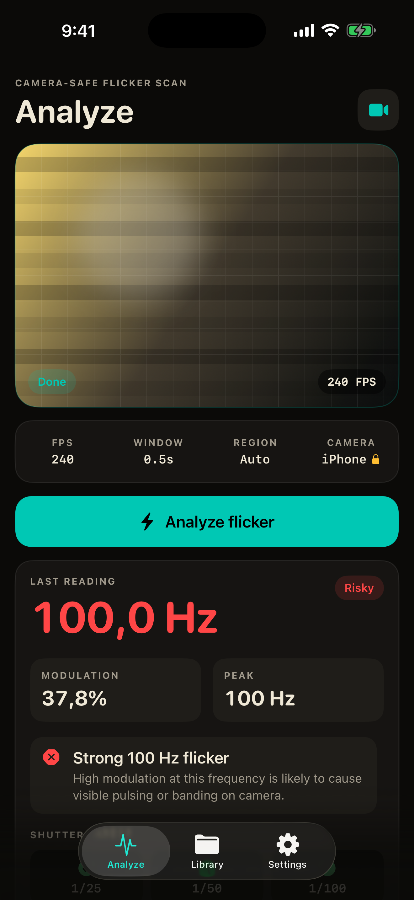 FlickerSafe Analyze screen with live camera flicker scan